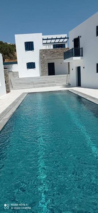 Paros-Memories-Neubau-Villen, Sportpool Aspro Chorio Dış mekan fotoğraf