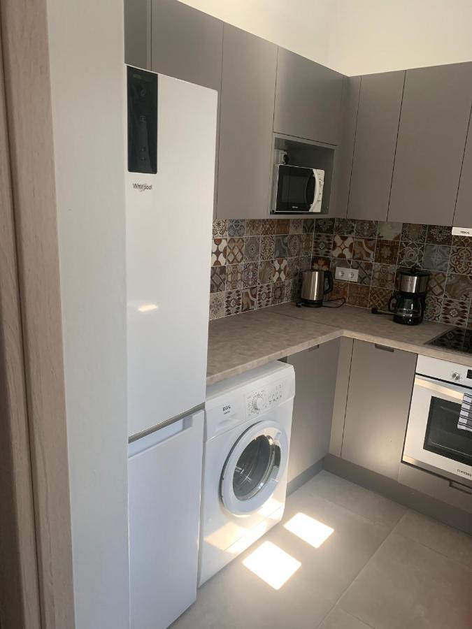 Paros-Memories-Neubau-Villen, Sportpool Aspro Chorio Dış mekan fotoğraf