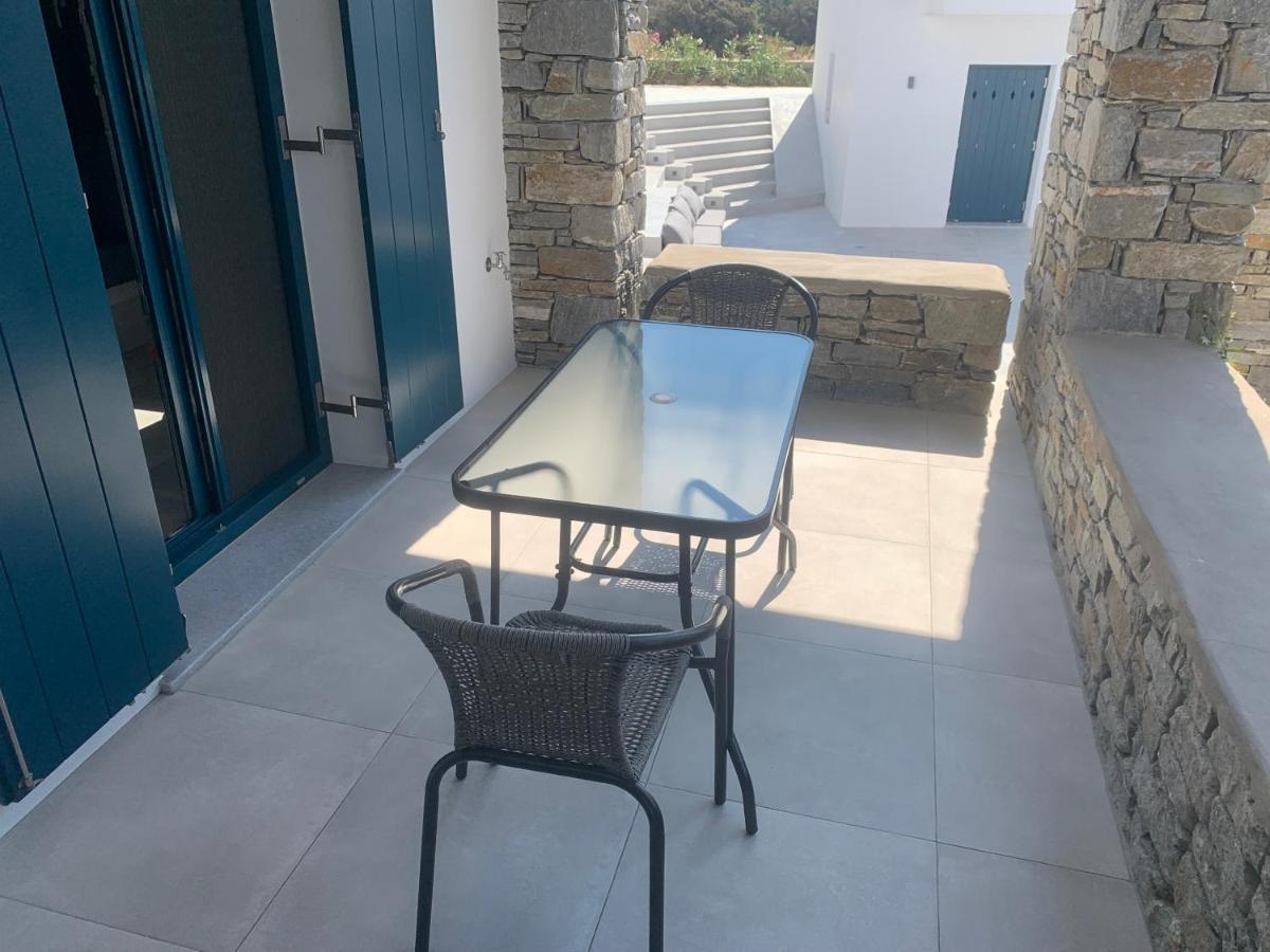 Paros-Memories-Neubau-Villen, Sportpool Aspro Chorio Dış mekan fotoğraf