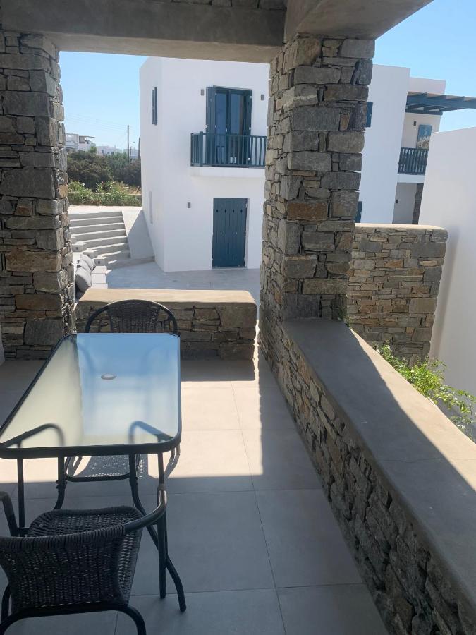 Paros-Memories-Neubau-Villen, Sportpool Aspro Chorio Dış mekan fotoğraf